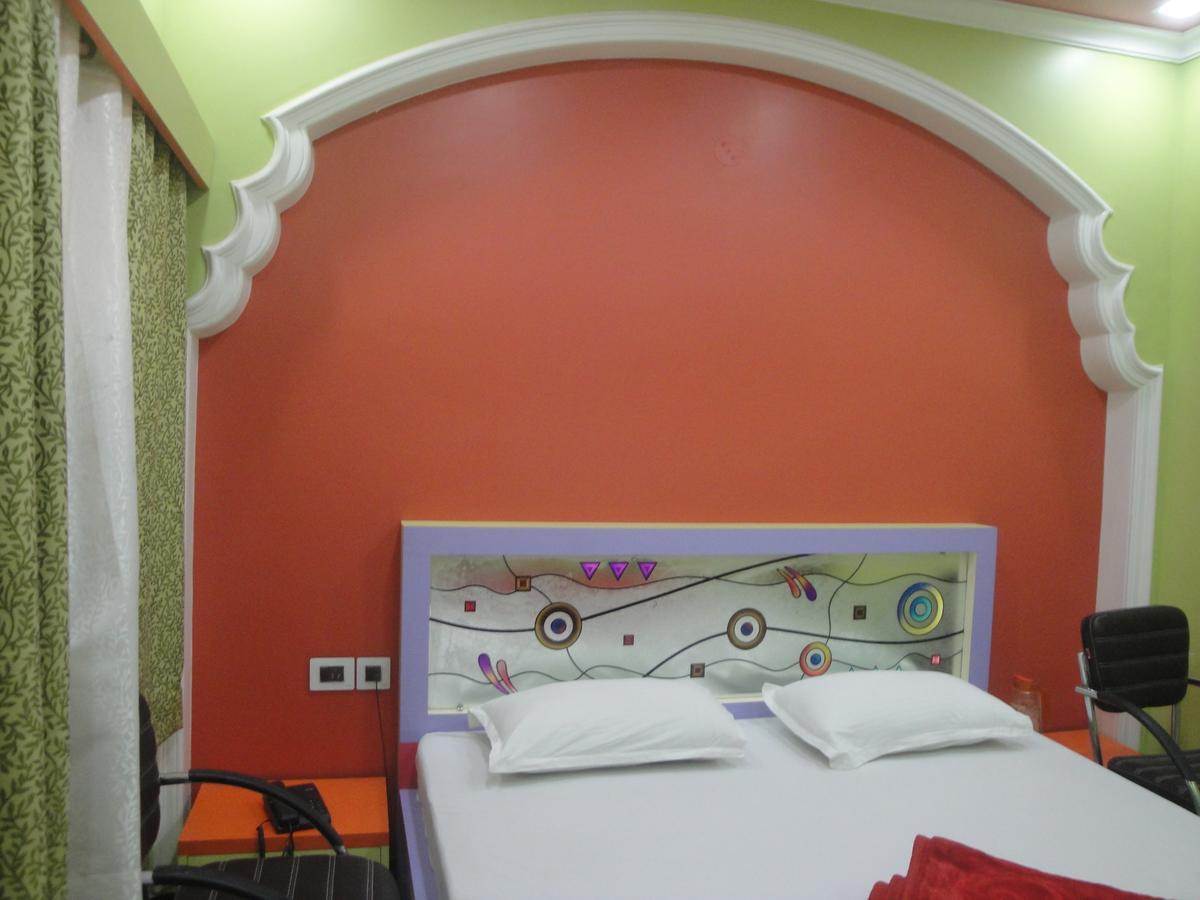 Balaji Palace Varanasi Esterno foto